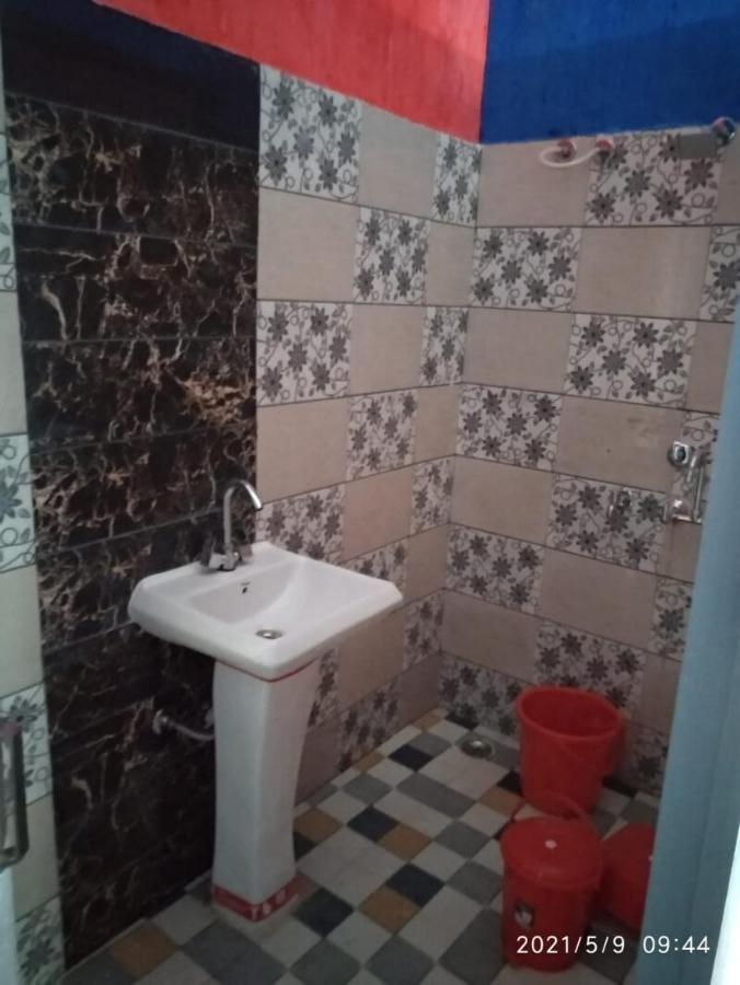 Oyo 81042 Rajput Resort Patiāla Exteriör bild